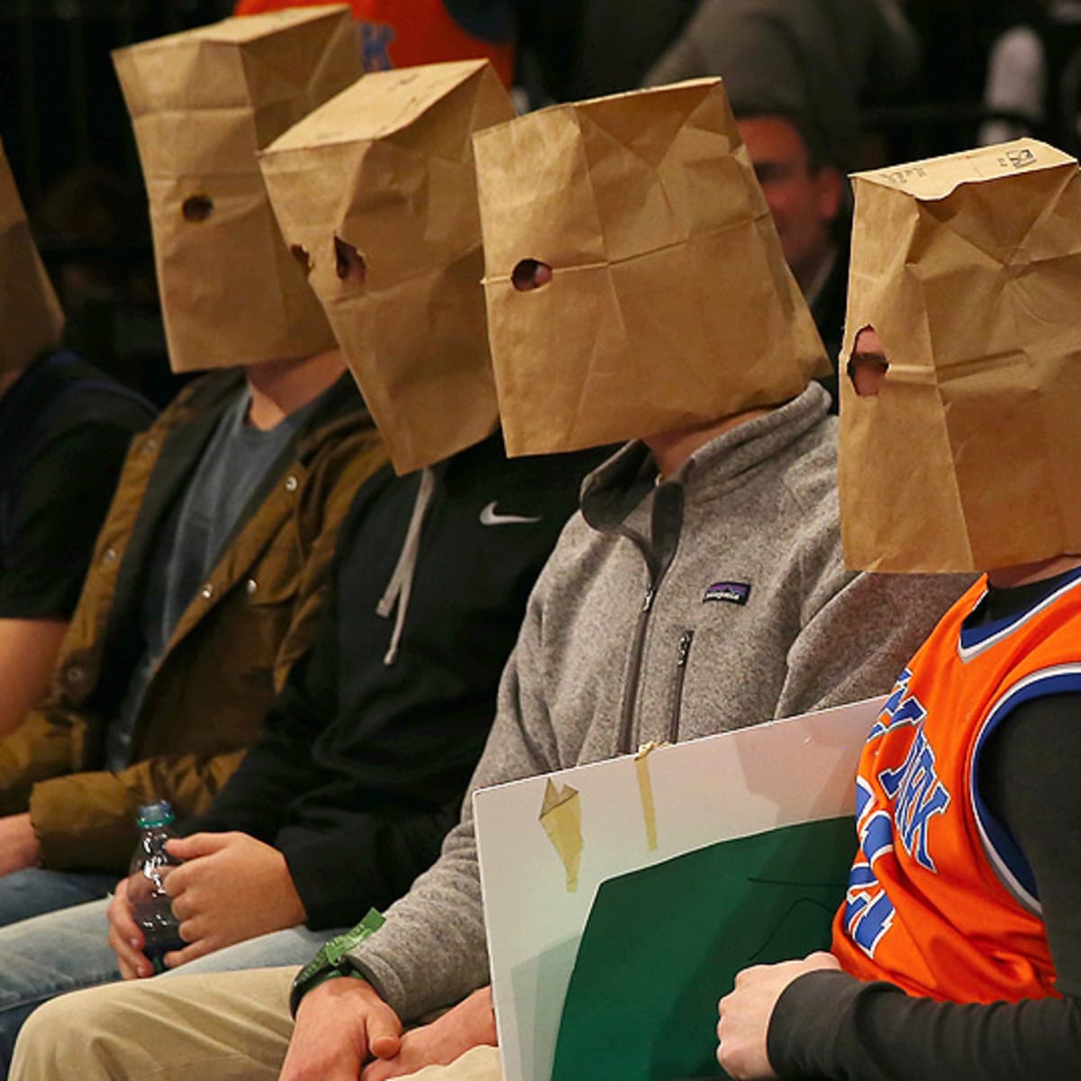 knicks-fans-paper-bags-960.jpg