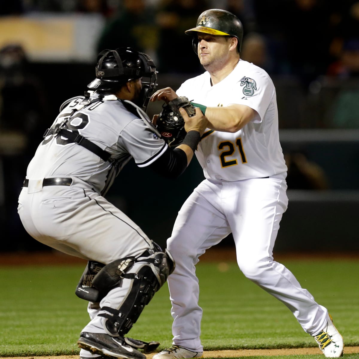 Shea: Stephen Vogt victim of A's revolving door