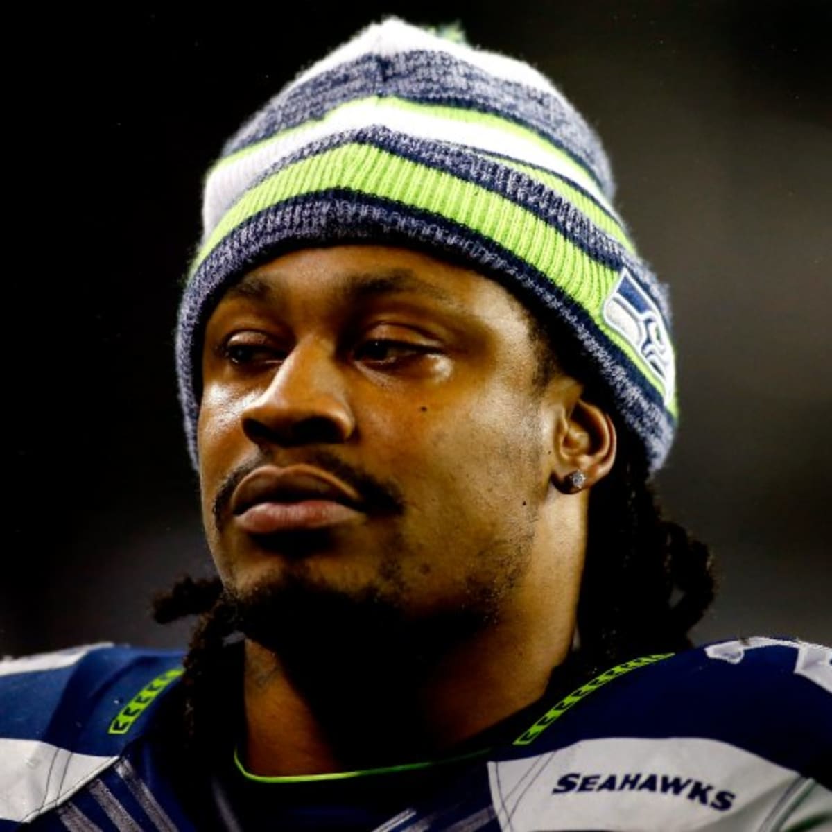 Marshawn Lynch brought his love of Skittles to senior living community