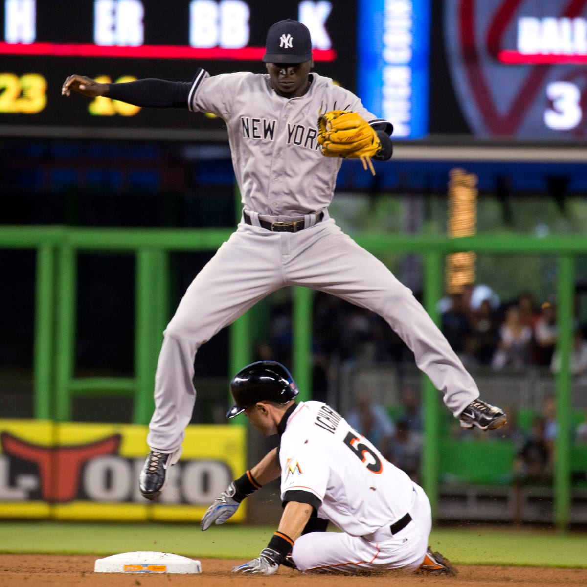 Tom Koehler, Derek Dietrich lead Marlins over Yankees