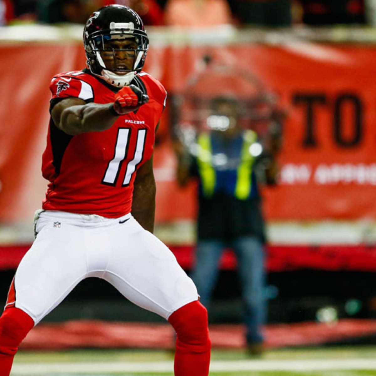 WR Julio Jones Signs 5-Year Extension With Atlanta Falcons For
