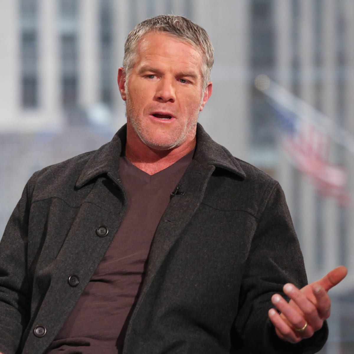 Brett Favre Discusses Tom Brady, Deflategate Scandal in Fox News