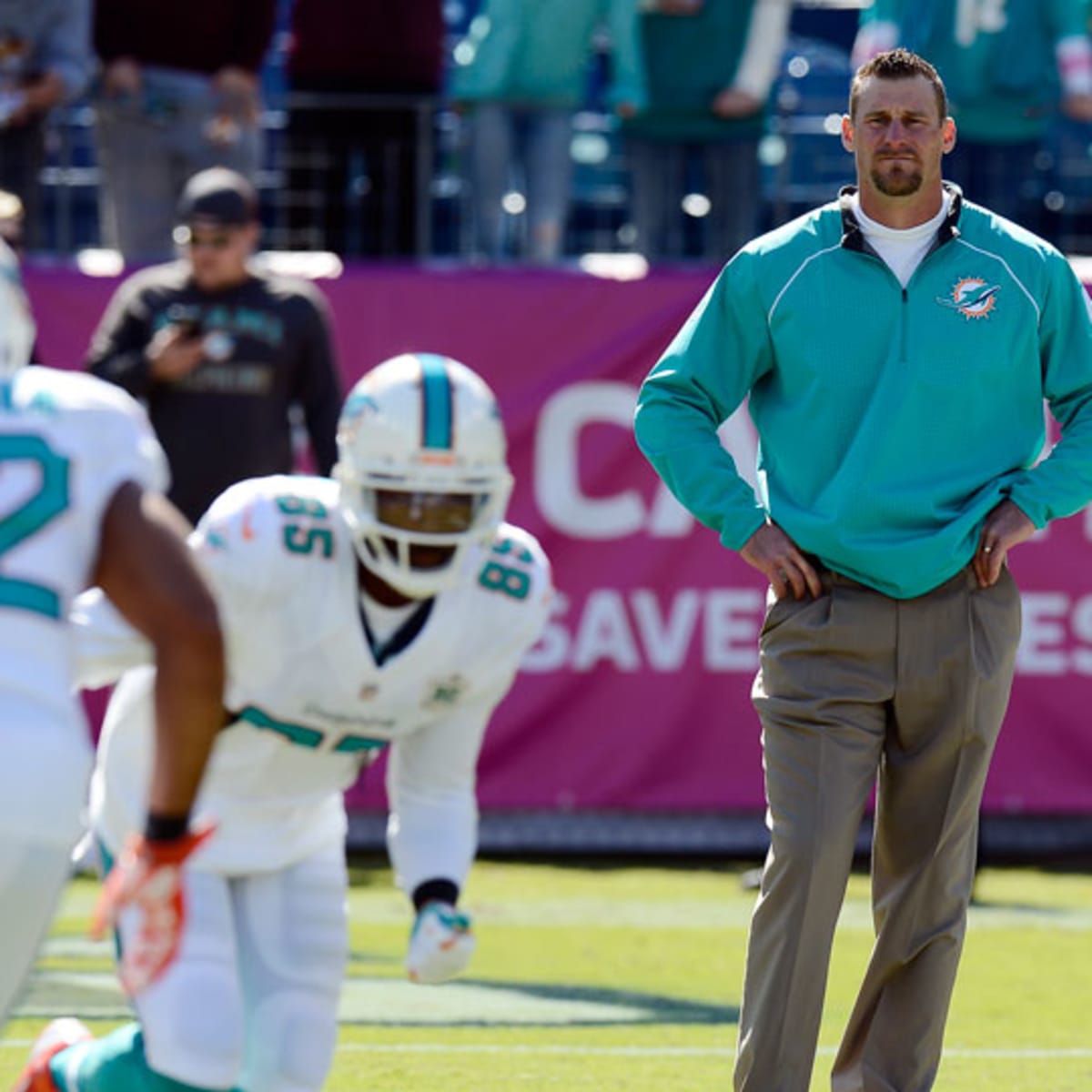 Interim coach Dan Campbell happy with Miami Dolphins' ability to 'violently  compete'