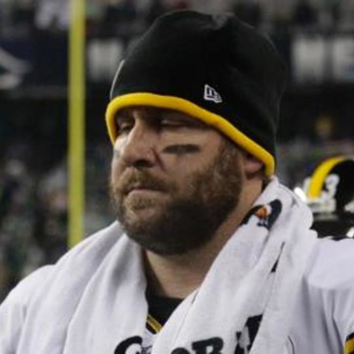 Roethlisberger Injury Highlights Steelers' Concussion Team - The