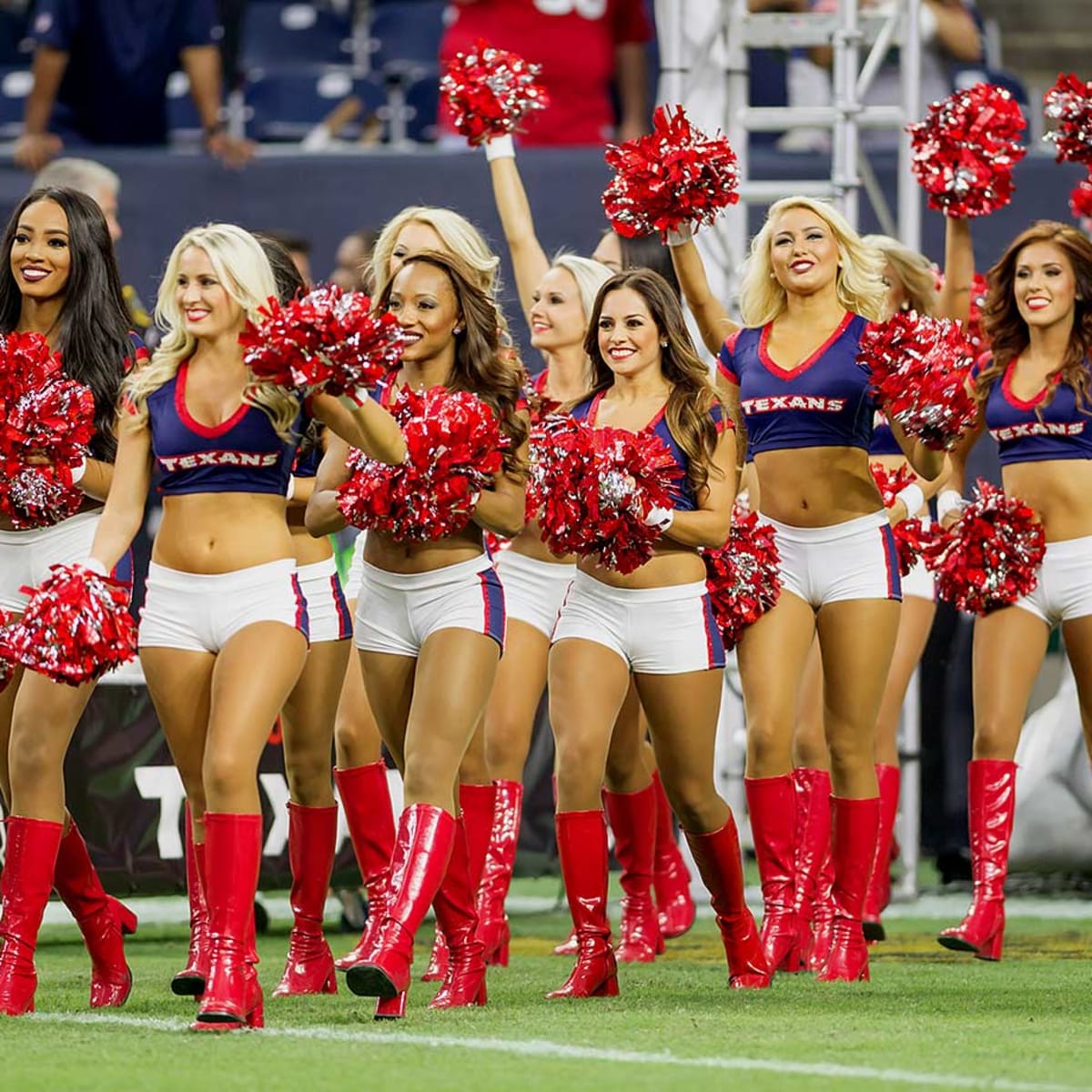 Captivating NFL Cheerleaders: Preseason Week 2 - SI.com Photos