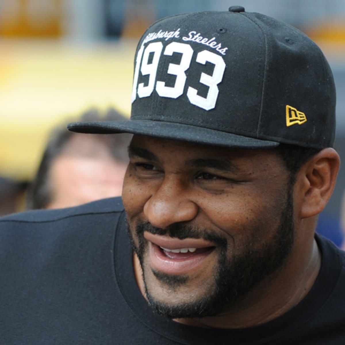 Jerome Bettis and Former Steelers Teammates Reveal Scary Details About  Their Life-Threatening Health Issues: 'We Were Like a Walking Pharmacy in  One Regard'