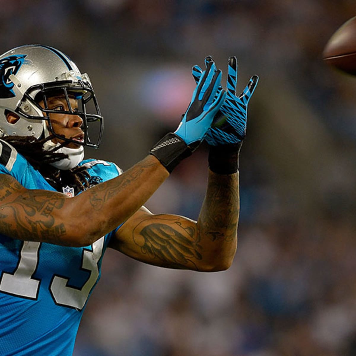 Kelvin Benjamin looks out of shape at Panthers OTAs and even he's