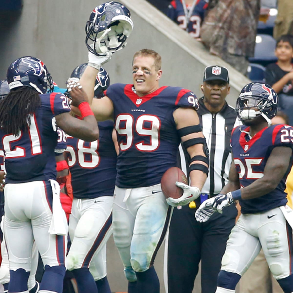 Texans see impact from J.J. Watt despite extra blocking attention