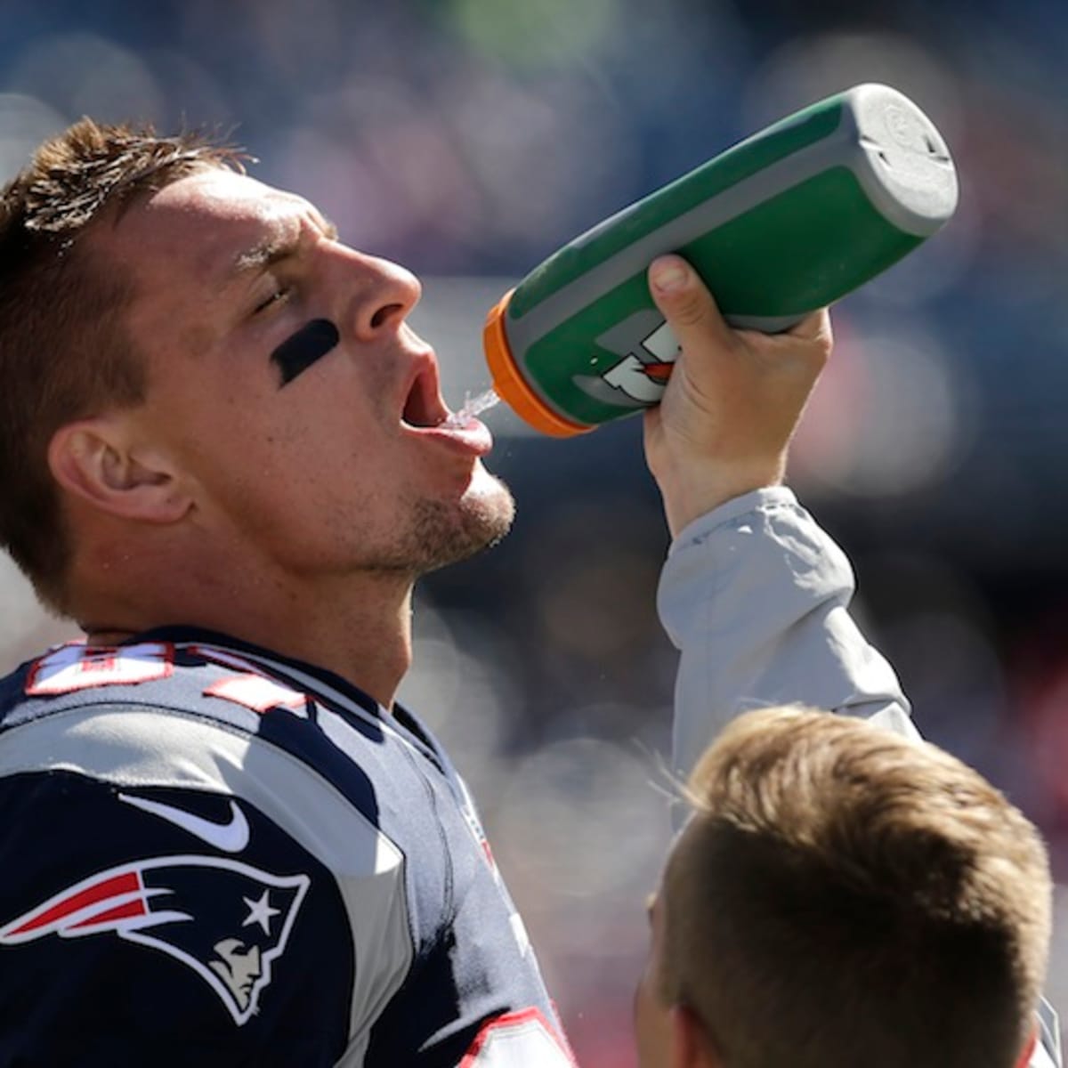 Rob Gronkowski Uses Lockout Free Time to Party Poolside at Alma