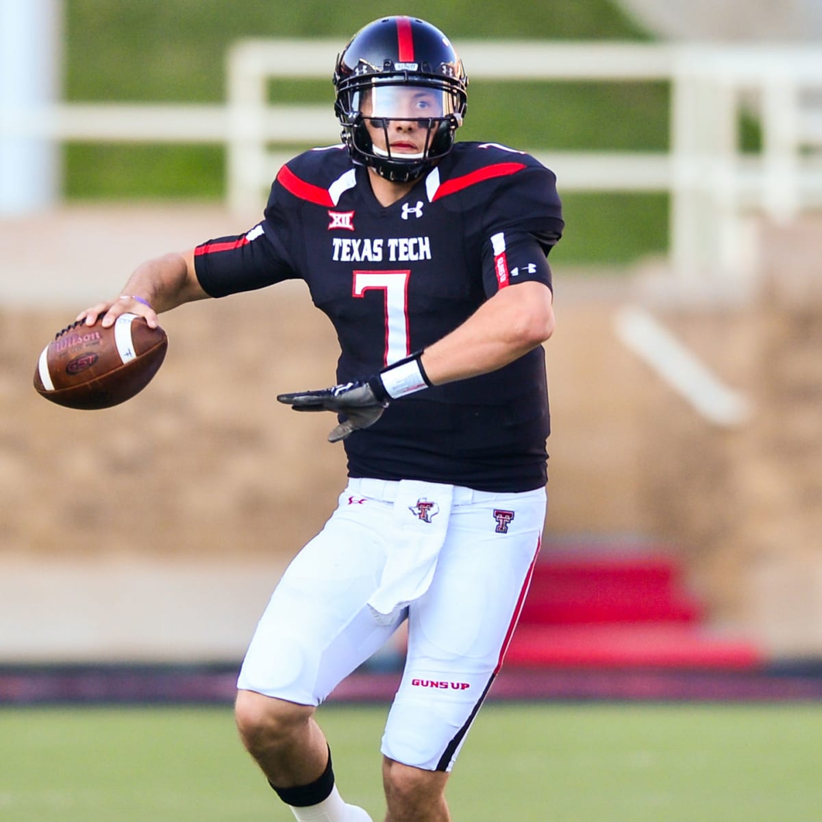 Davis Webb: Texas Tech QB will transfer, granted release - Sports  Illustrated