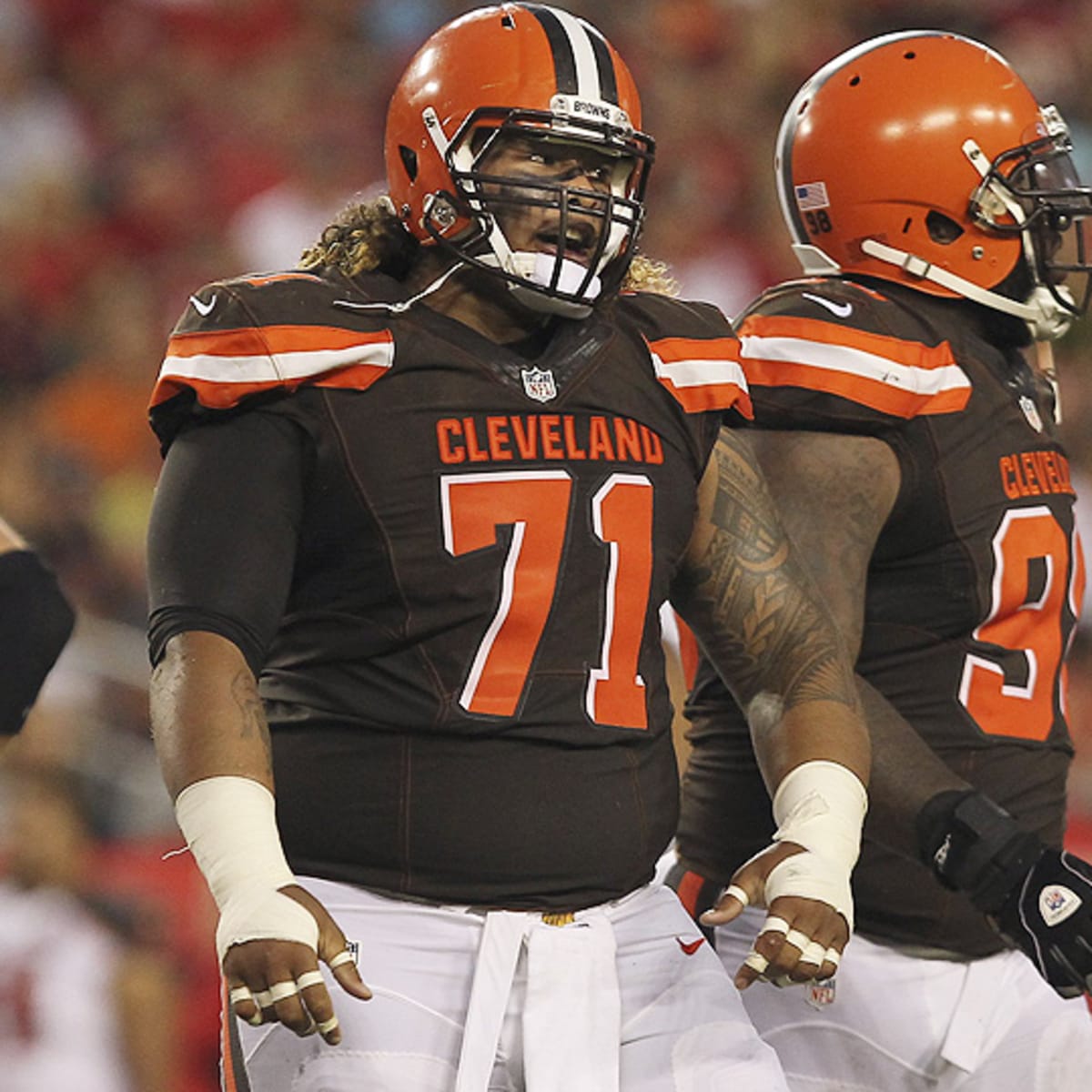 Cleveland Browns coach expects Danny Shelton to improve