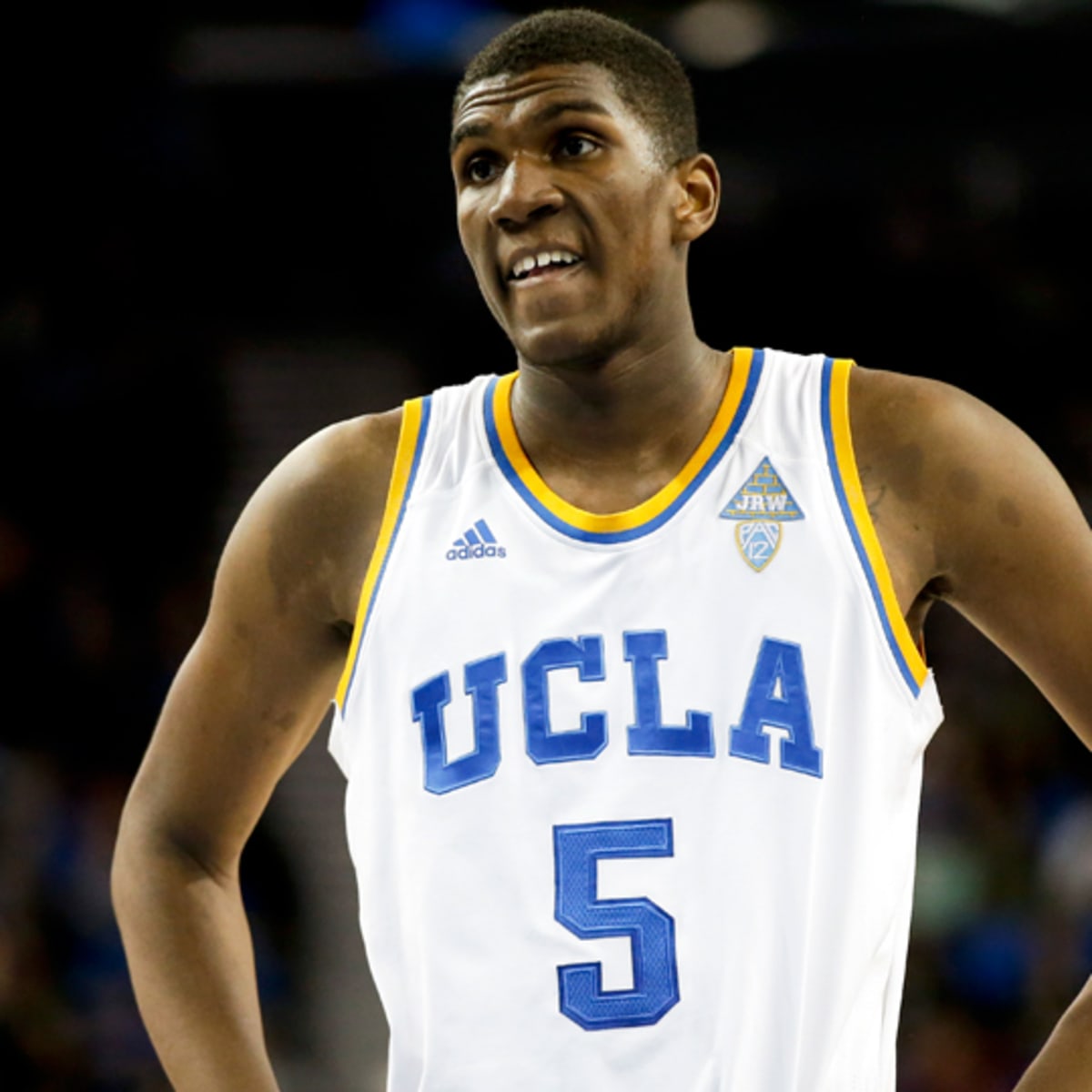 UCLA freshman Kevon Looney declares for NBA Draft 