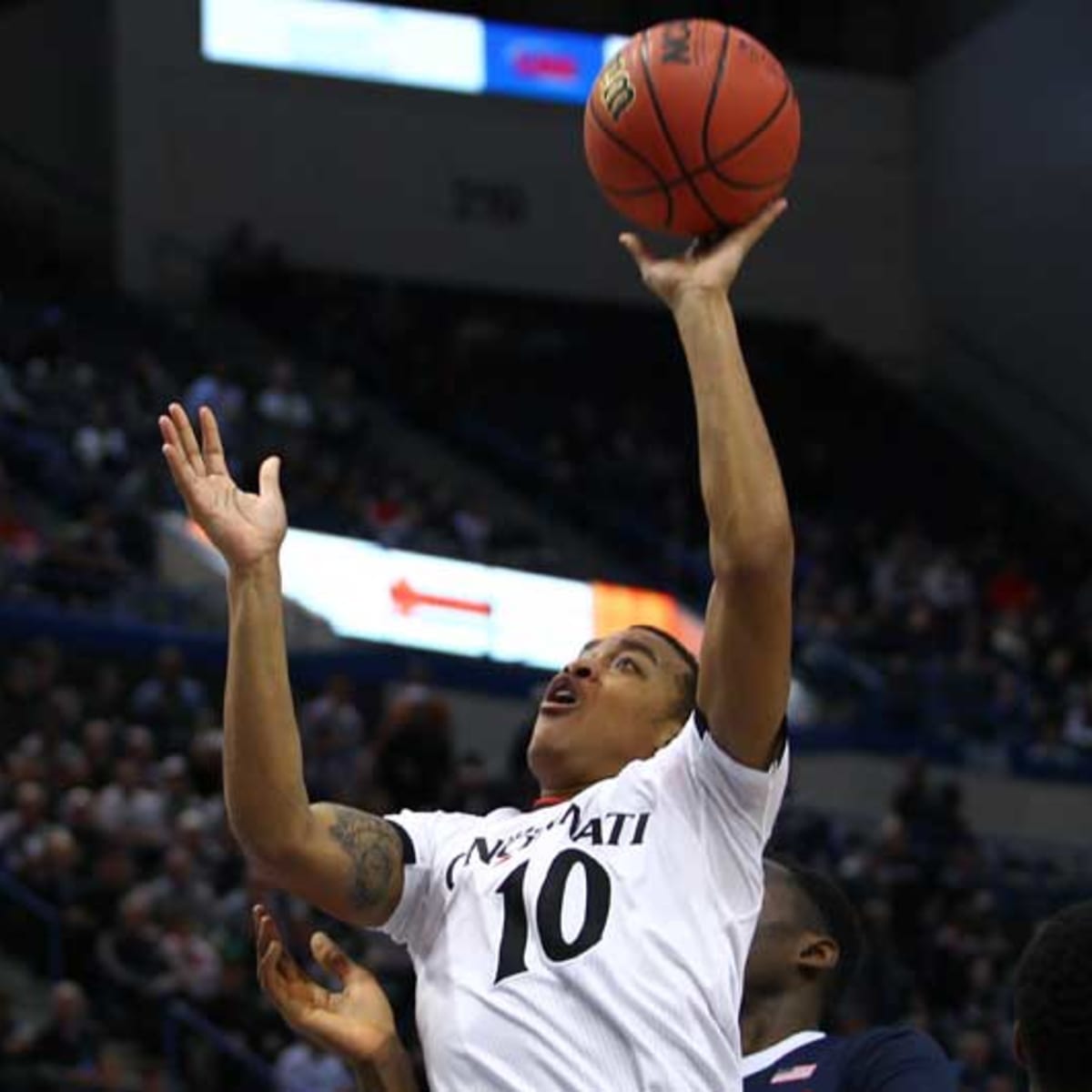 Player Profile: Cincinnati Guard Troy Caupain