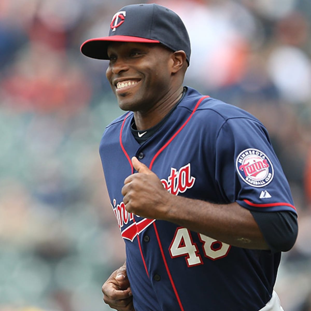 Torii Hunter signs with Angels