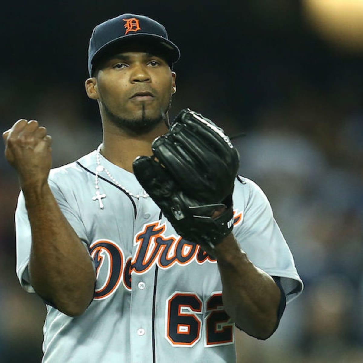 AP source: Tigers, Báez agree to $140 million, 6-year deal –