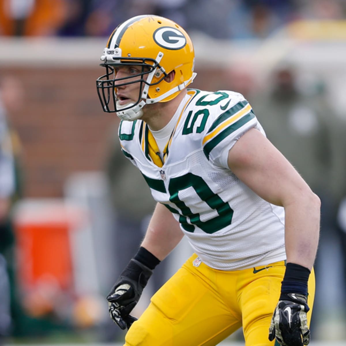 Packers LB AJ Hawk Flips the Bird/Middle Finger 