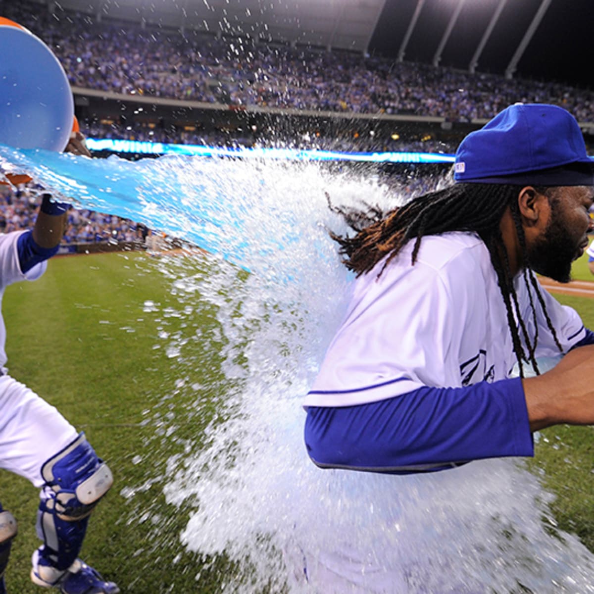 Kansas City Royals on X: #OTD in 2015, we celebrated with 800,000 of our  closest friends.  / X