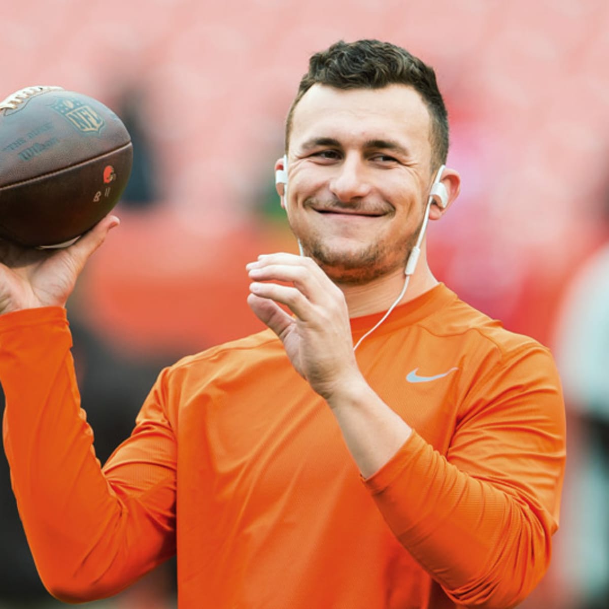 Johnny Manziel's gesture taints Browns' loss to Redskins