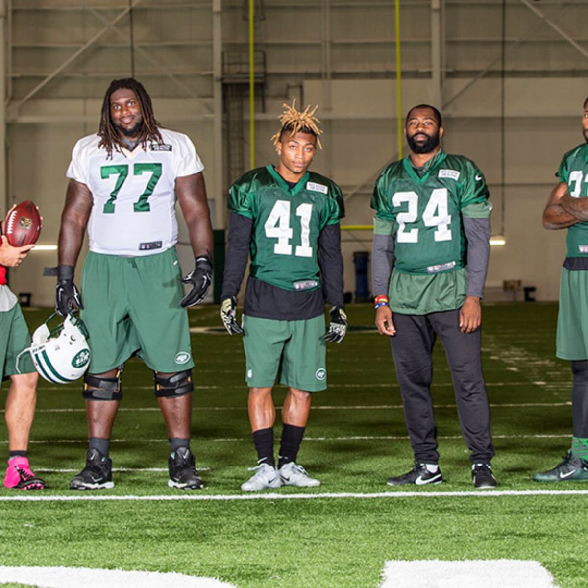 Ex-Jets D'Brickashaw Ferguson, Calvin Pace get look at different