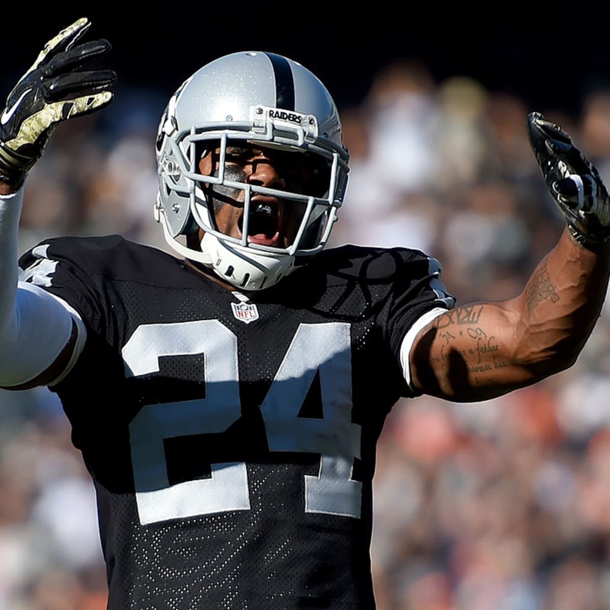 Charles Woodson's career with Raiders was a tale of two players