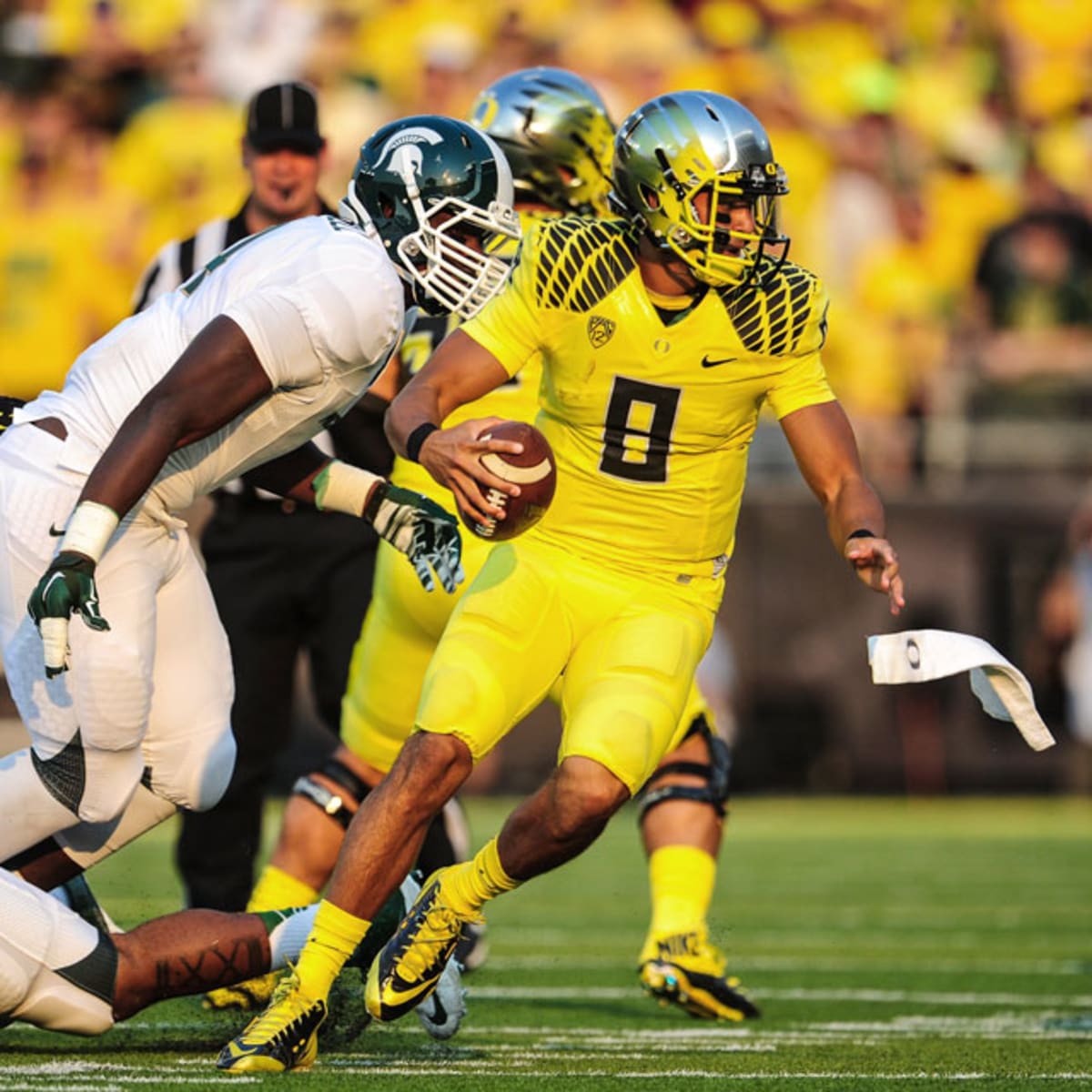 Oregon QB Marcus Mariota undecided on entering NFL Draft - The Boston Globe