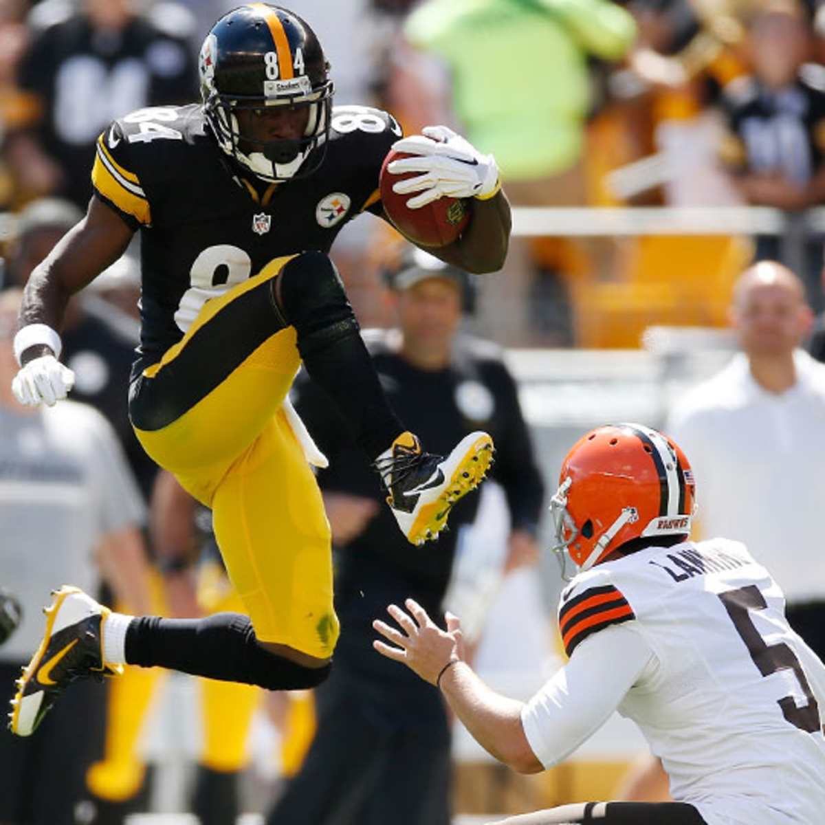 Antonio Brown fined $8,200 for cleating Spencer Lanning 