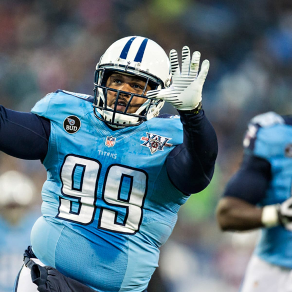 Tennessee Titans sign defensive tackle Jurrell Casey to a multi