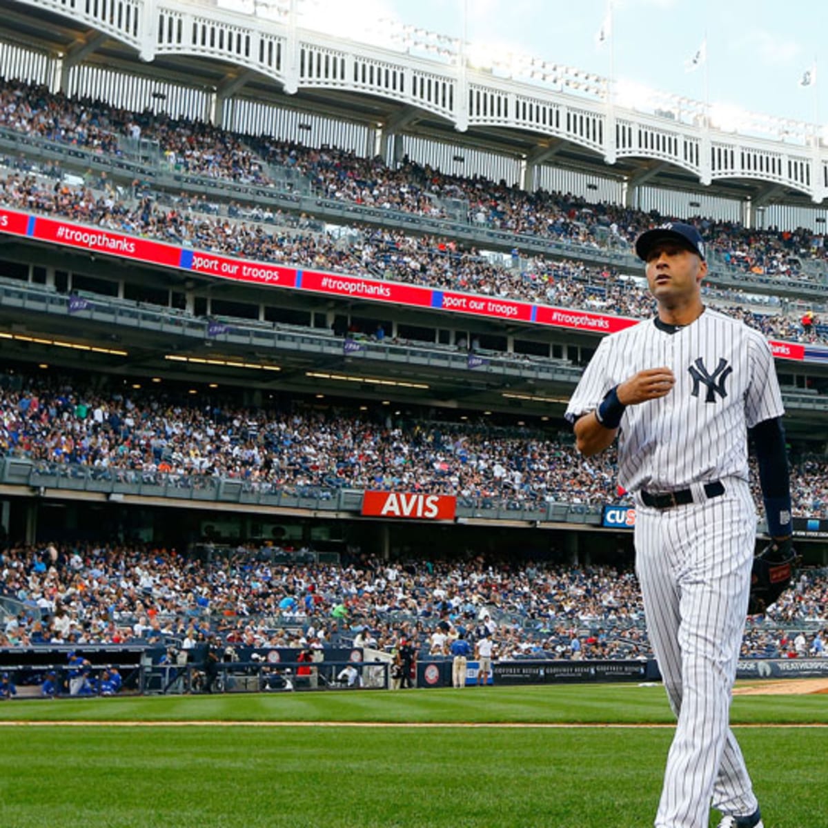 Bud Selig to give Mariano Rivera Historic Achievement Award before