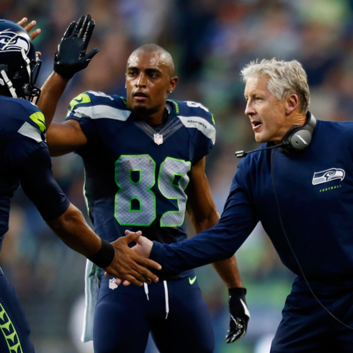 Usher and Russell WilsonSuperbowl ring!!!  Seattle seahawks football,  Seahawks team, Seattle seahawks