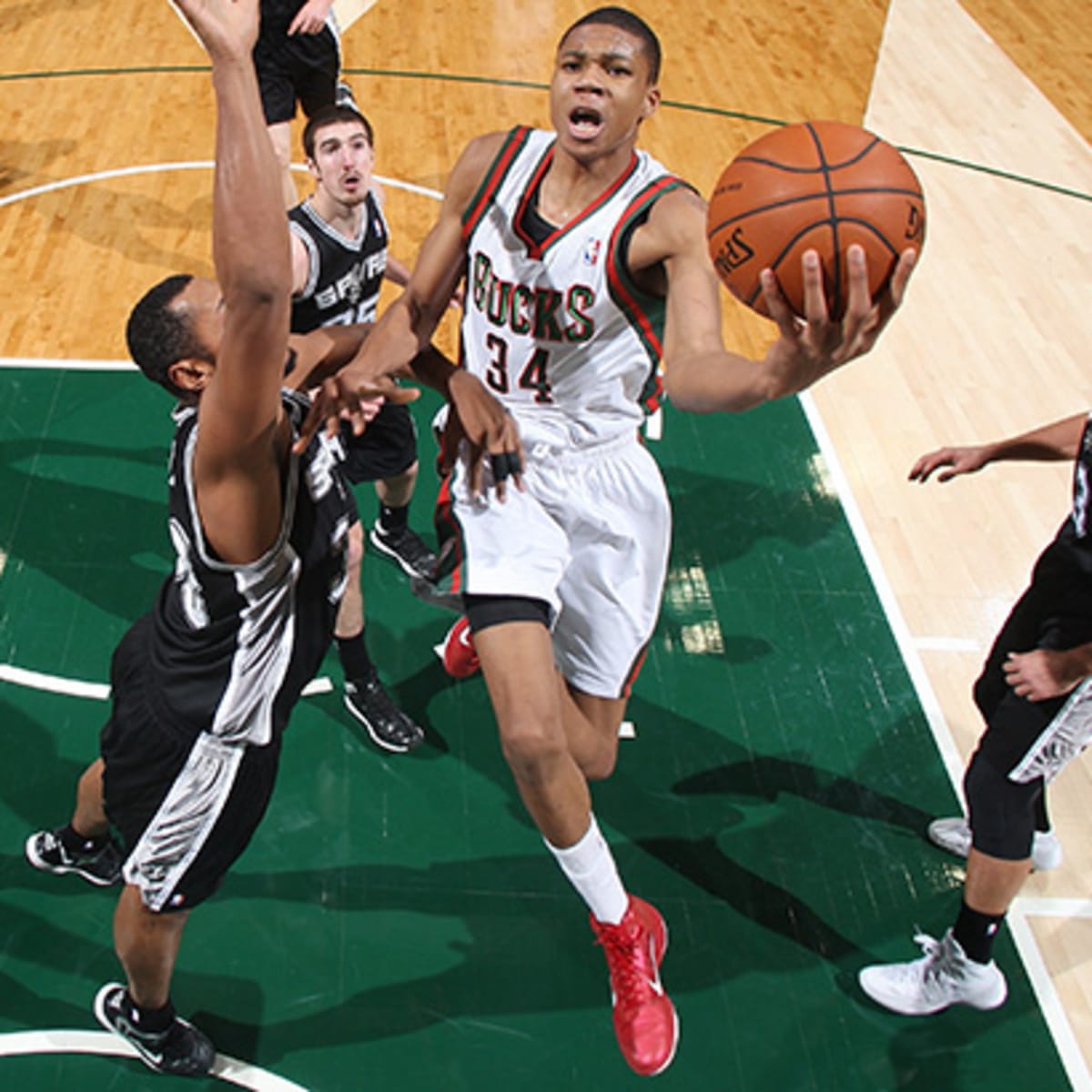 Giannis Antetokounmpo by Gary Dineen