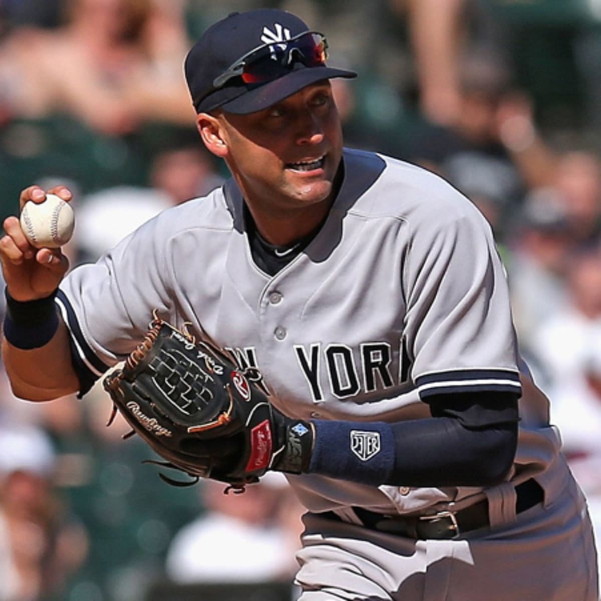 Jeter leads AL shortstops as MLB releases first All-Star voting results –  New York Daily News