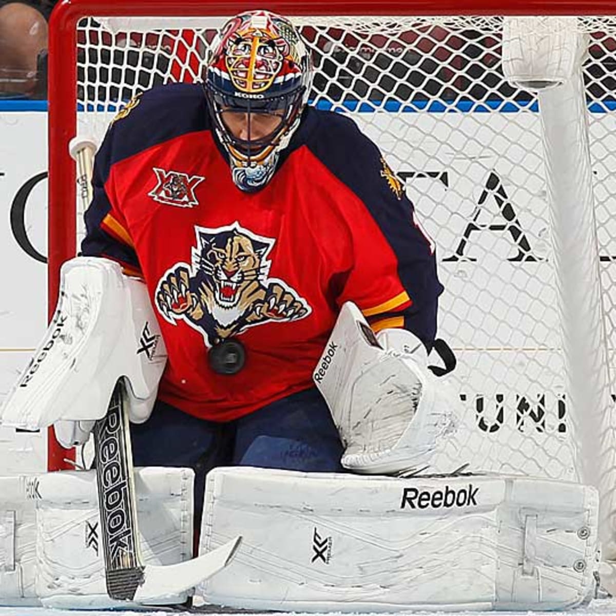 Roberto Luongo Florida Panthers Autographed Red Reebok Jersey