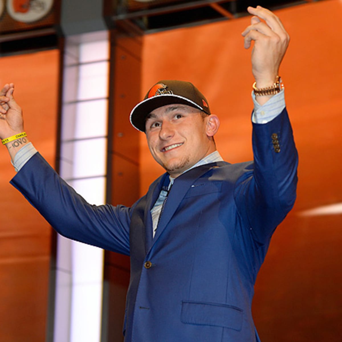 Browns Unsure if Johnny Manziel Made Trip to Las Vegas - The New