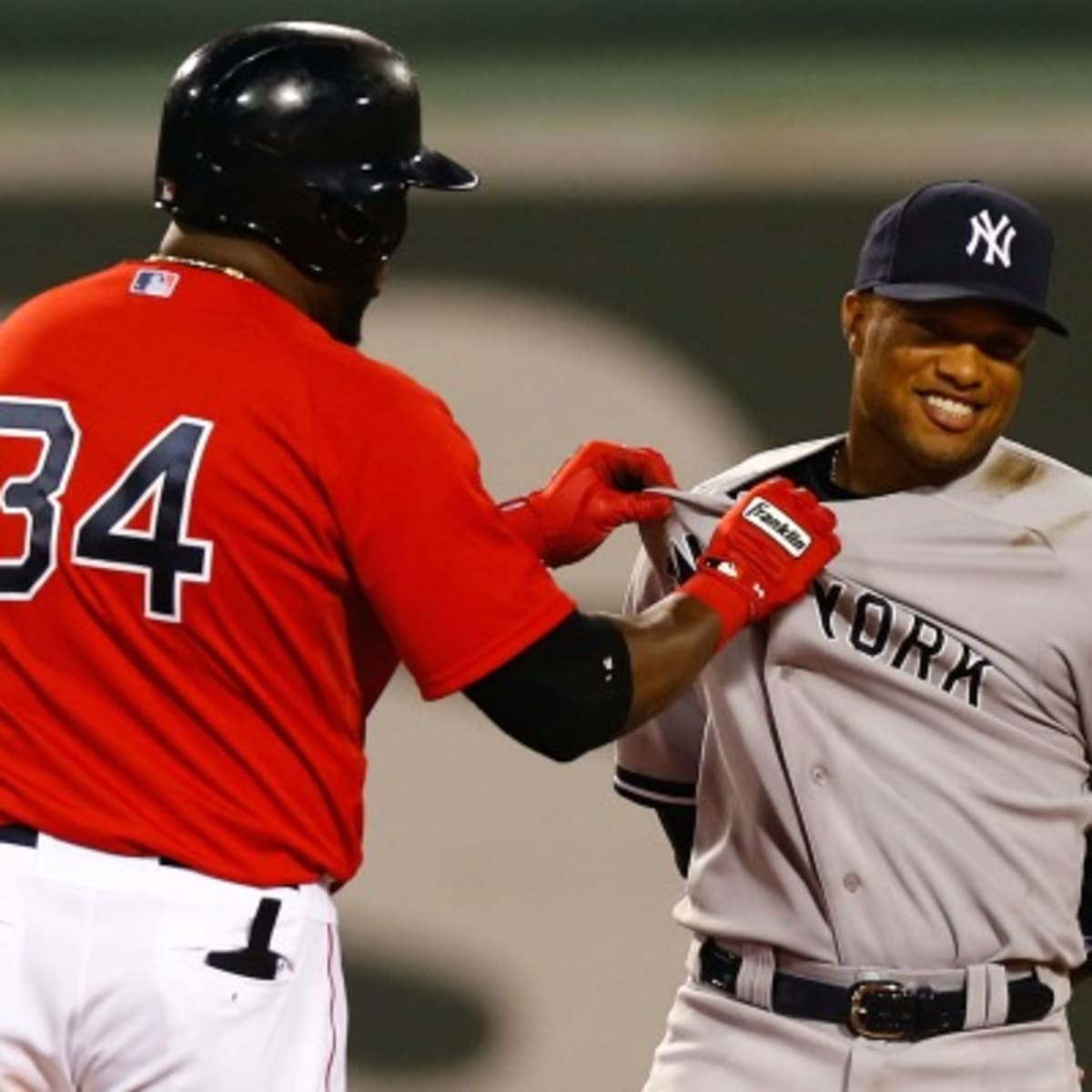 That didn't take long: Yankees re-issue Robinson Cano's No. 24