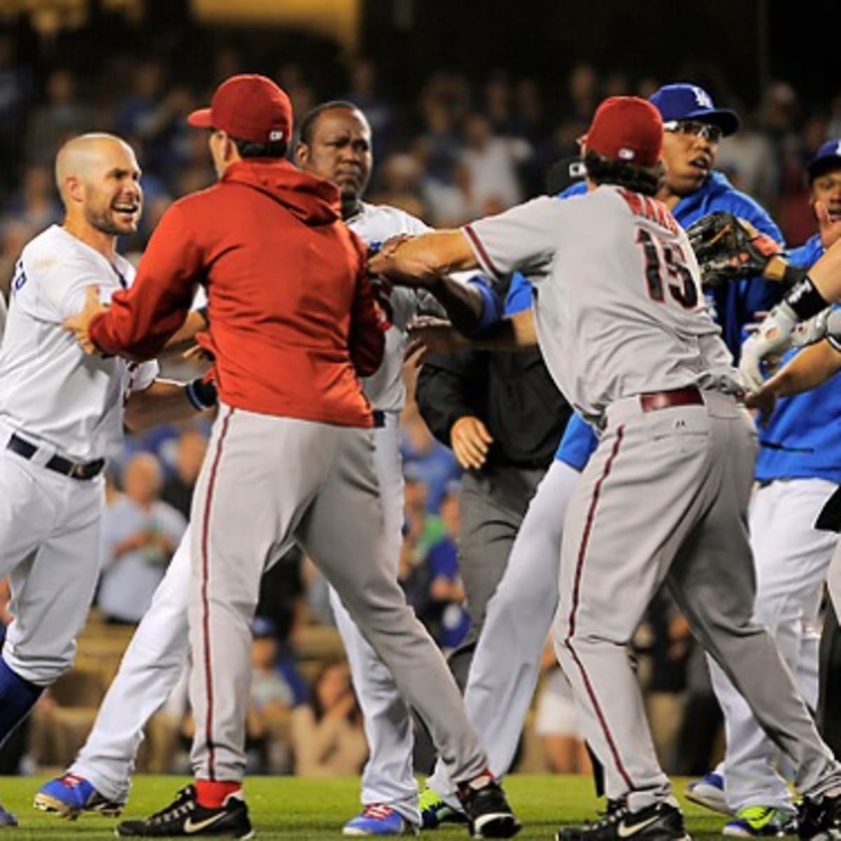 MLB: Greinke injured in brawl with Padres