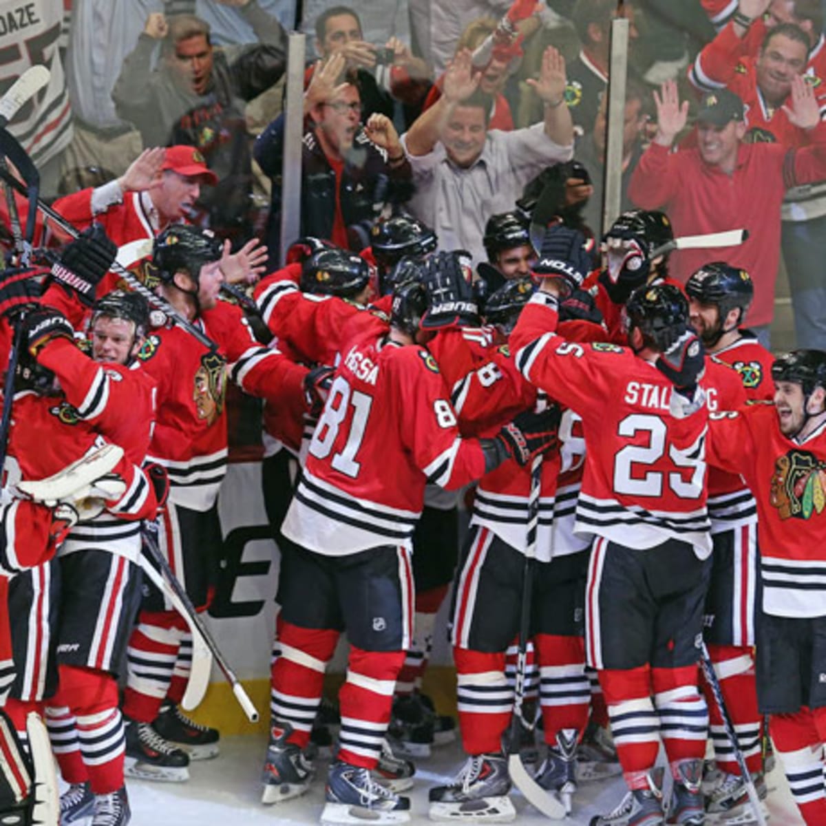 Red Wings lose to Blackhawks in overtime as Marian Hossa scores  game-winning goal 