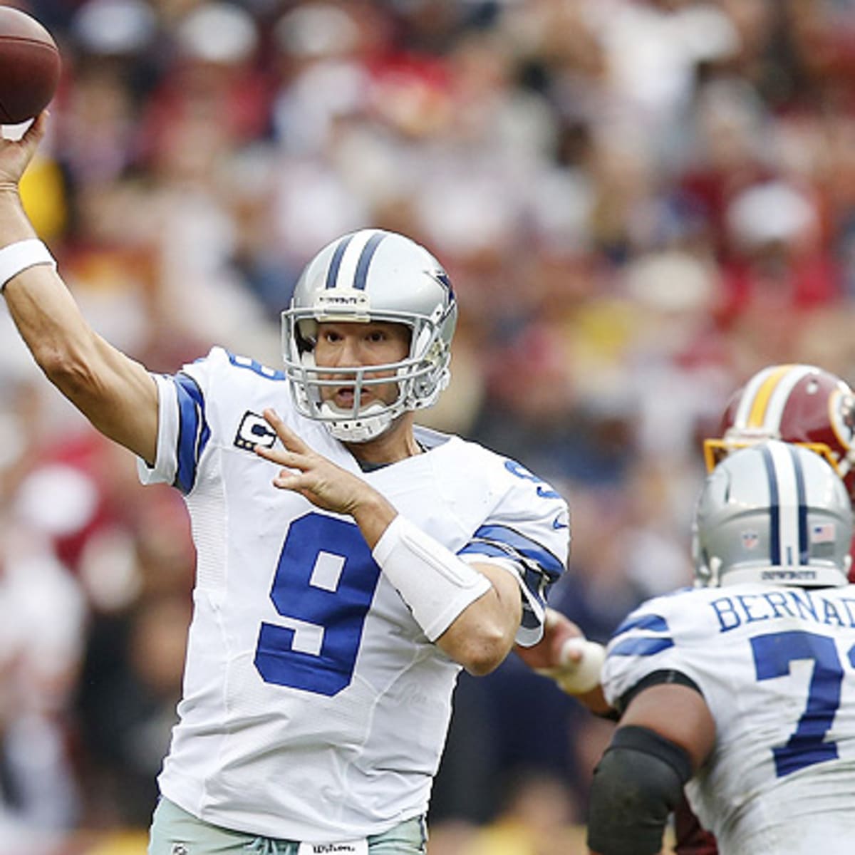 Dallas Cowboys, Tony Romo carve up the Seahawks