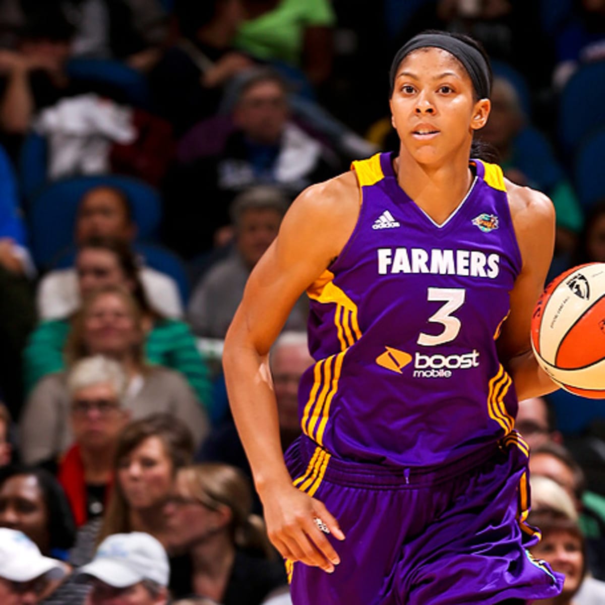 Sparks Candace Parker wins AP Defensive Player of the Year