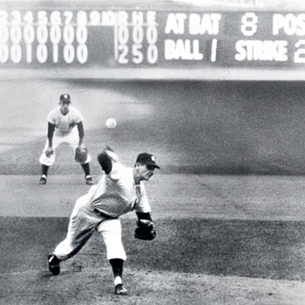 Don Larsen, former Yankees pitcher who threw only perfect World