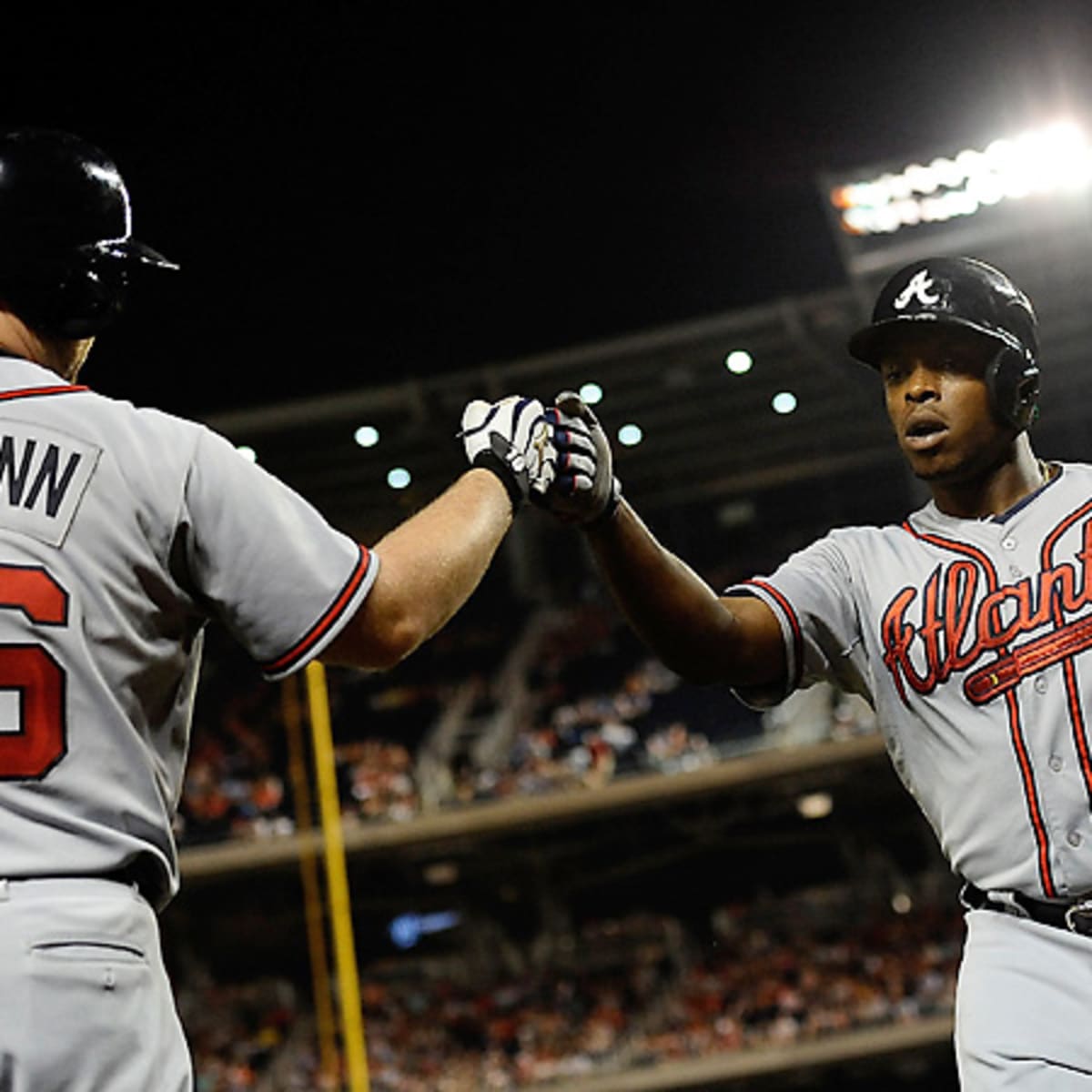 Upton, Uggla lead Braves past Tigers