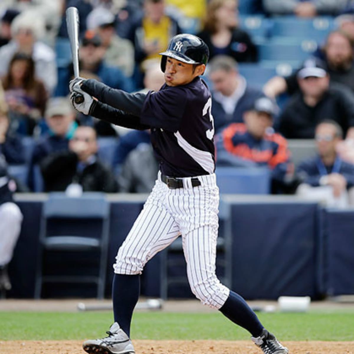 Yankees' Ichiro says he's fine after traffic crash