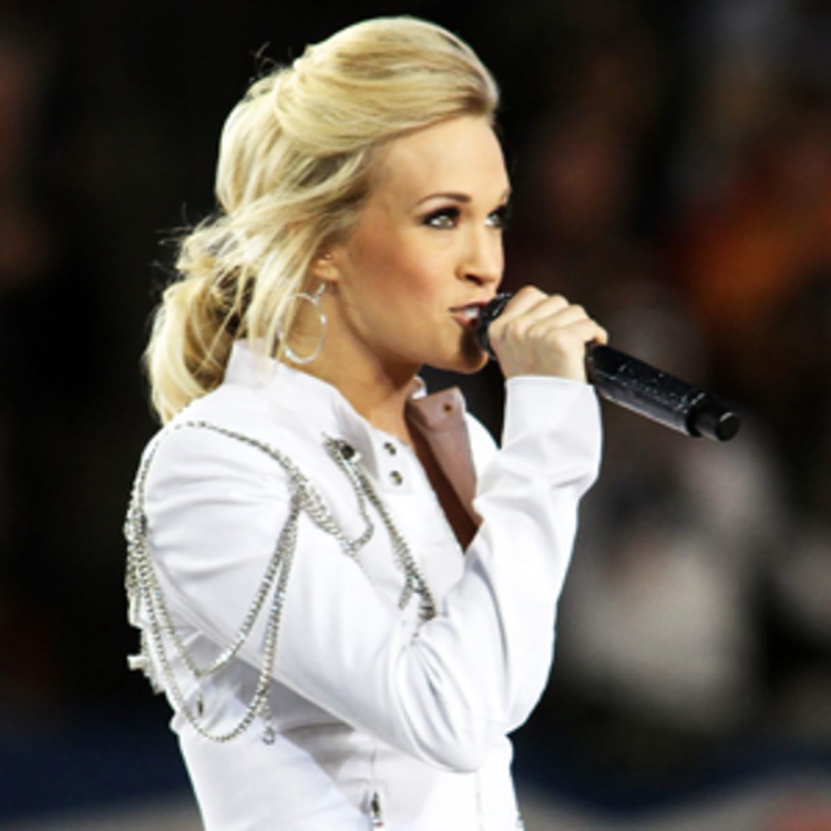 NBC chooses Carrie Underwood to sing Sunday Night Football theme - NBC  Sports