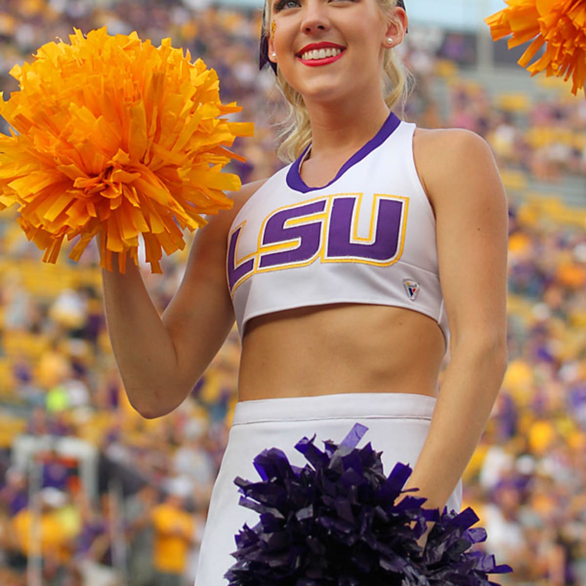 Cheerleader of the Week - Sports Illustrated