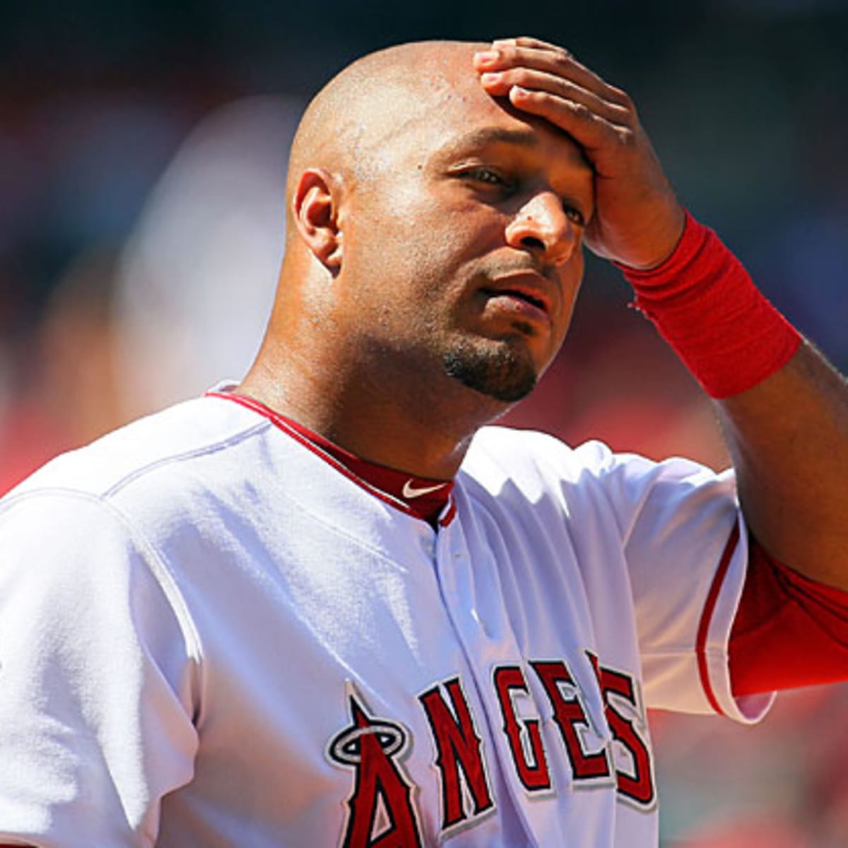 Vernon Wells designated for assignment, owed $21 million