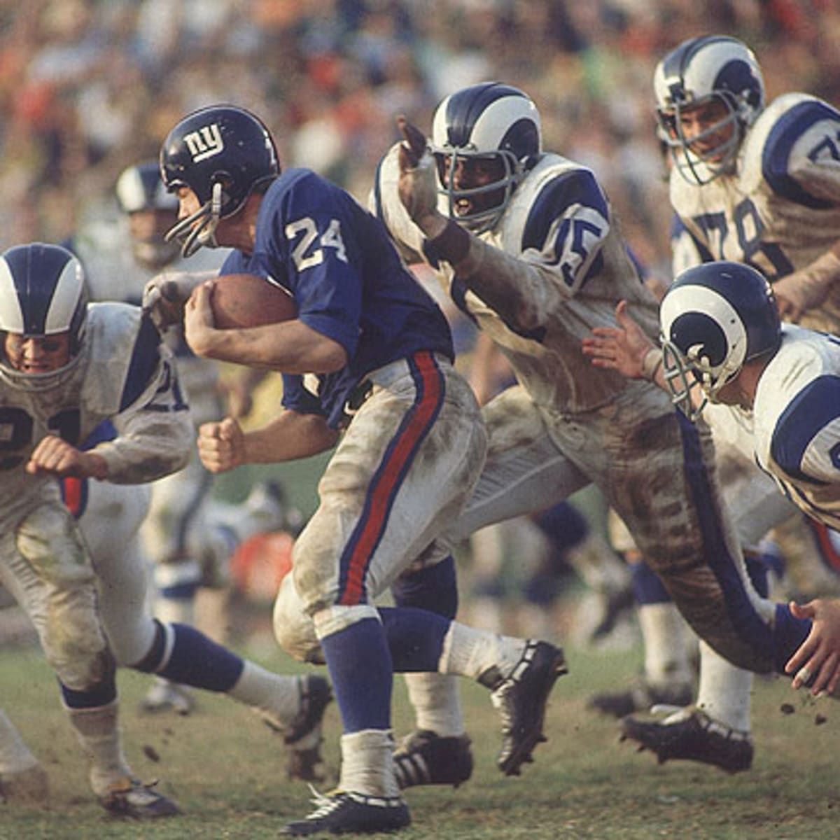 Hall of Fame defensive end Deacon Jones dead at 74 - Sports