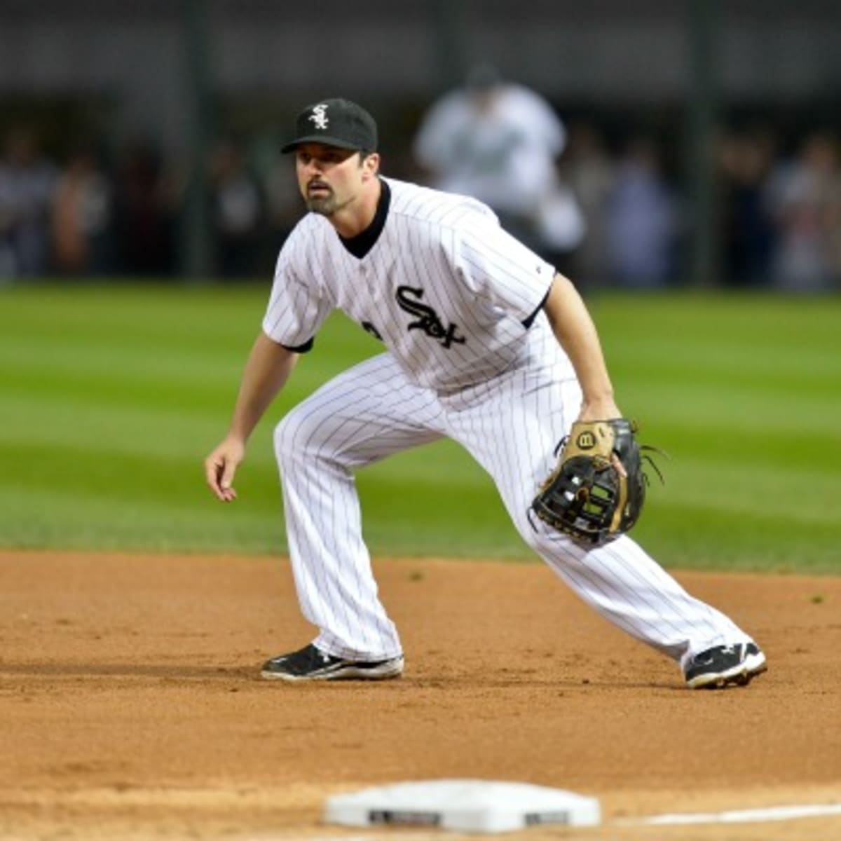Report: White Sox bring back Paul Konerko on 1-year deal - Sports  Illustrated