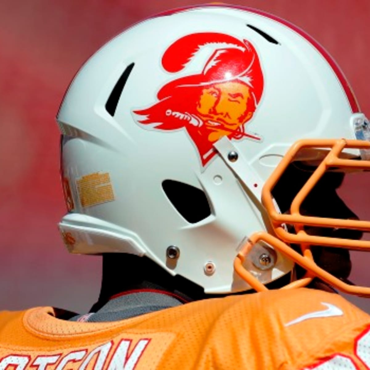 NFL Throwback Helmets Are Back! NFL Throwback Uniforms That MUST