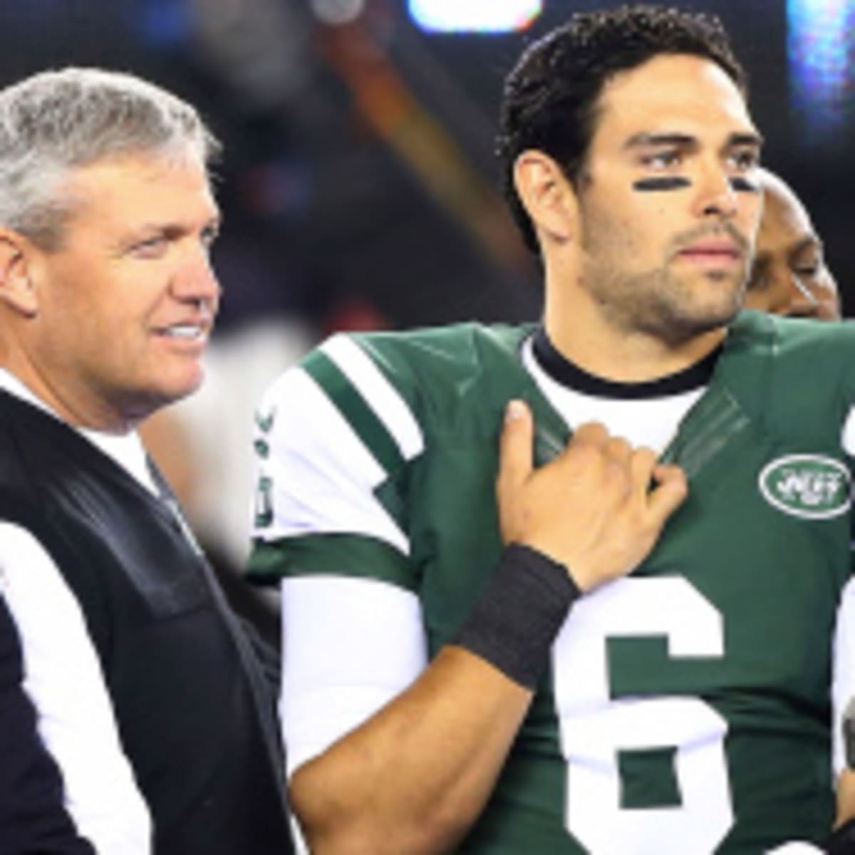 How Geno Smith Compares With Mark Sanchez in Second Season - WSJ