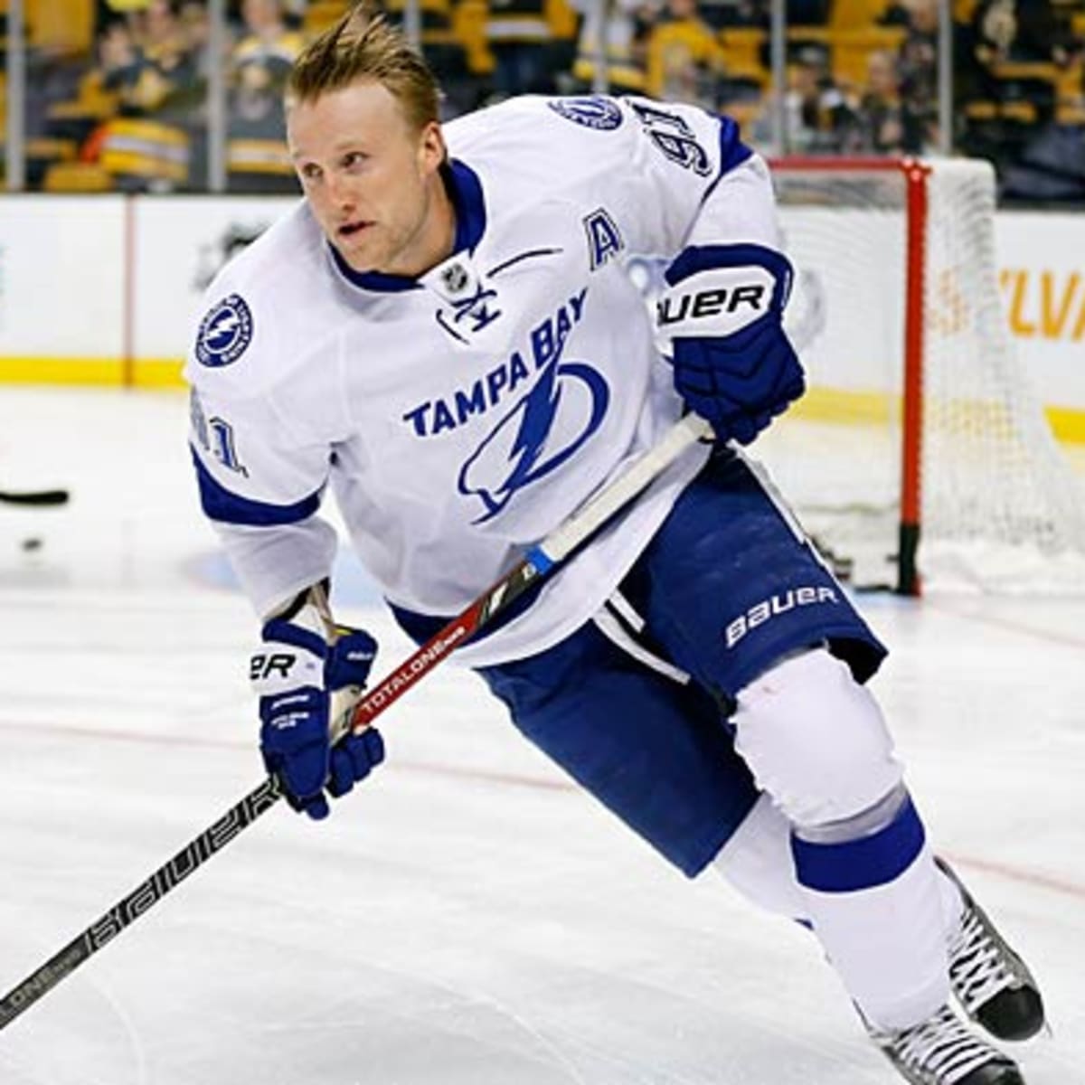 Steven Stamkos, a top Red Wings target, to return to Lightning