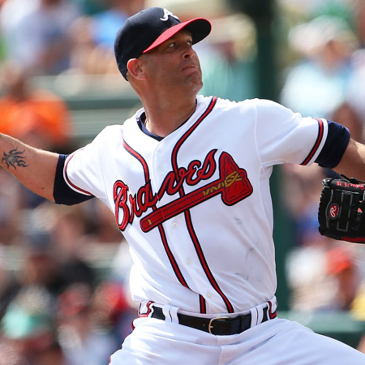 Chipper Jones plays in field during Atlanta Braves' spring training victory  over Detroit Tigers 